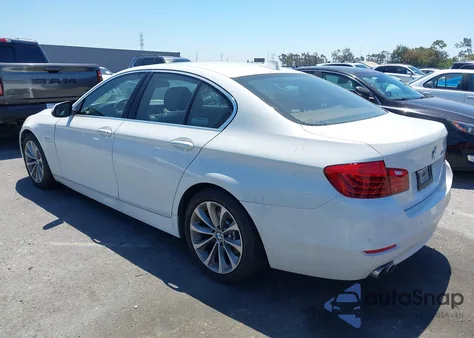 2016 BMW 528I из США, поврежденный, VIN WBA5A5C51GD525883